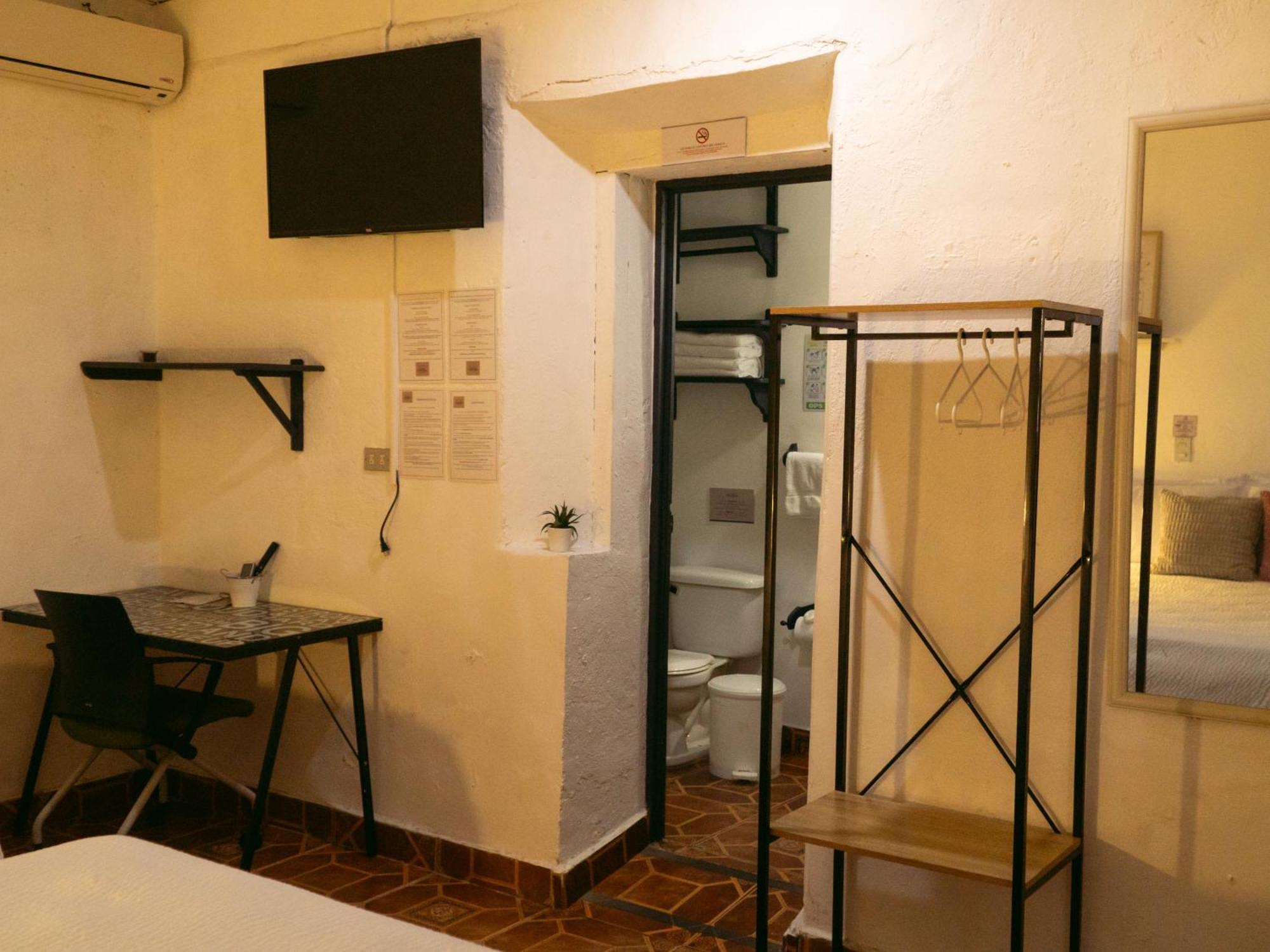 La Casa De Mamapan Hotel Colonial Ahuachapán מראה חיצוני תמונה