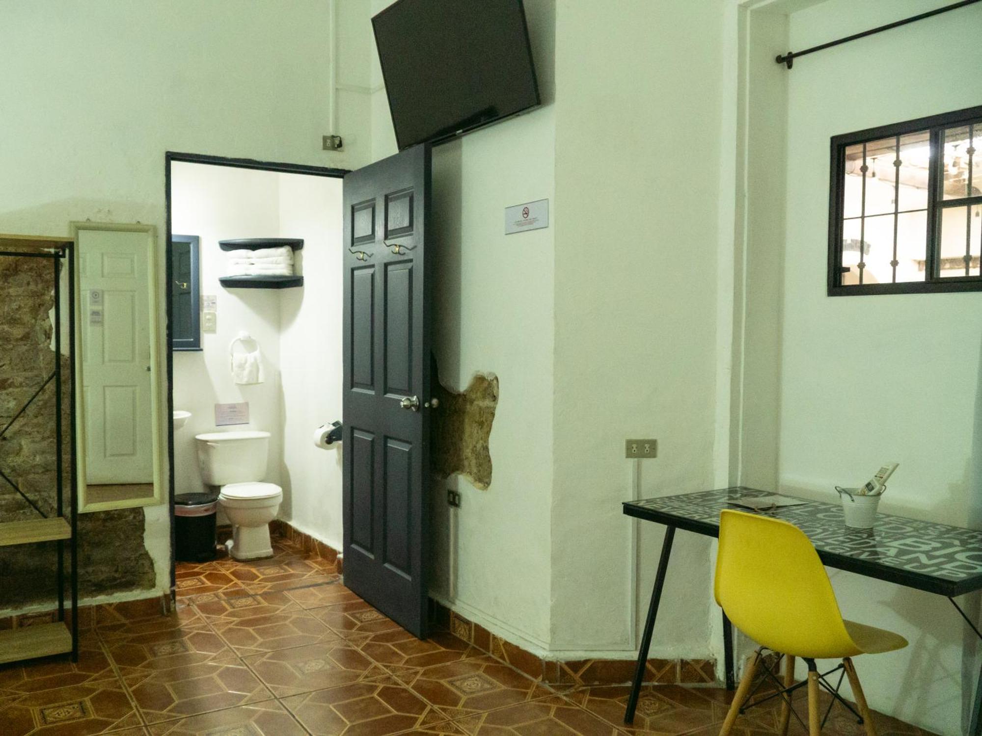 La Casa De Mamapan Hotel Colonial Ahuachapán מראה חיצוני תמונה